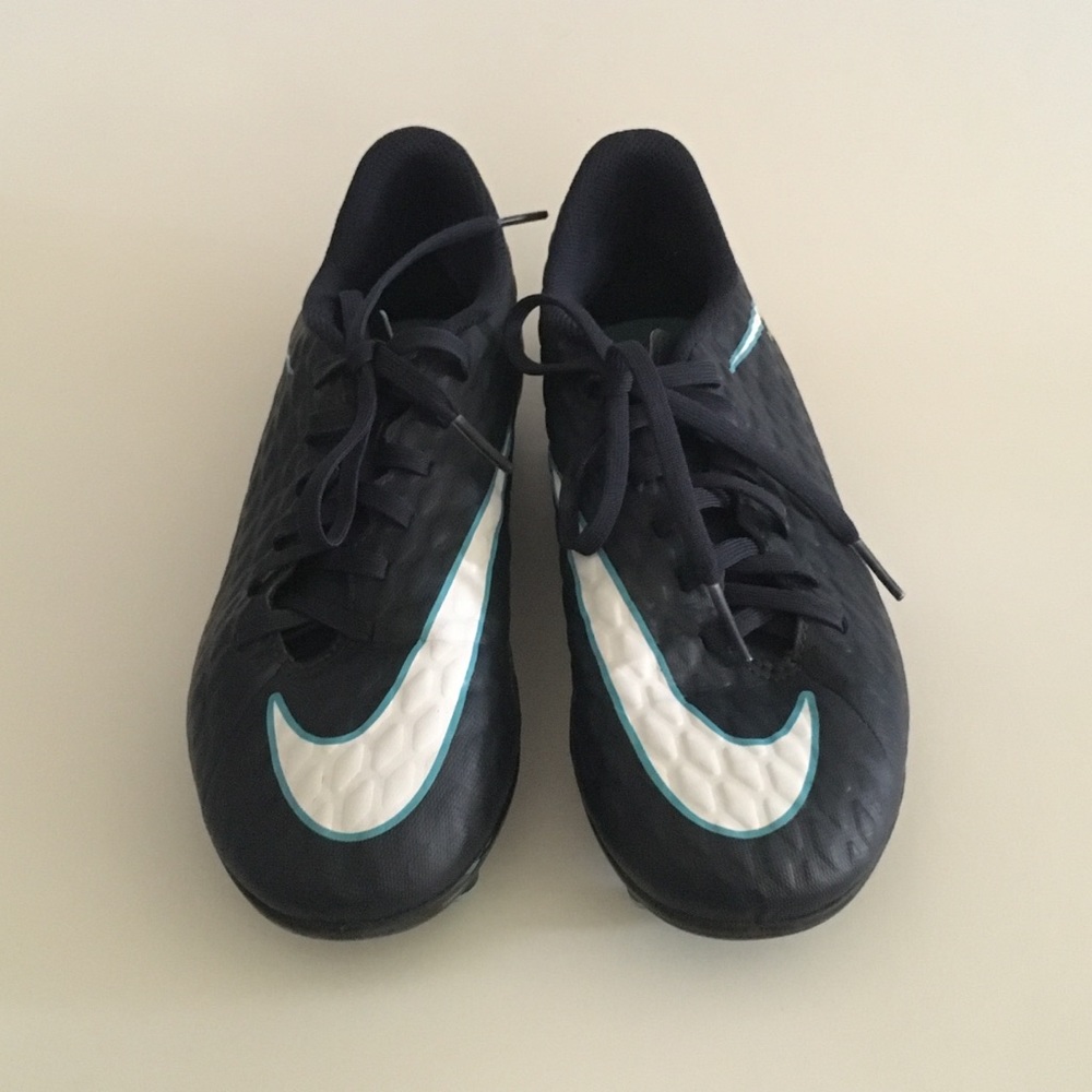 NIKE Hypervenom Cleats